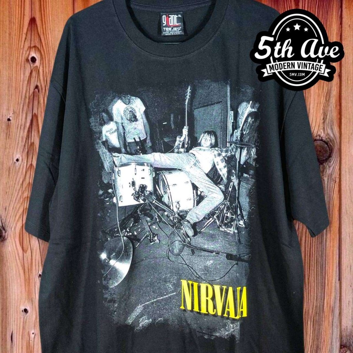 Nirvana - New Vintage Band T shirt - Vintage Band Shirts