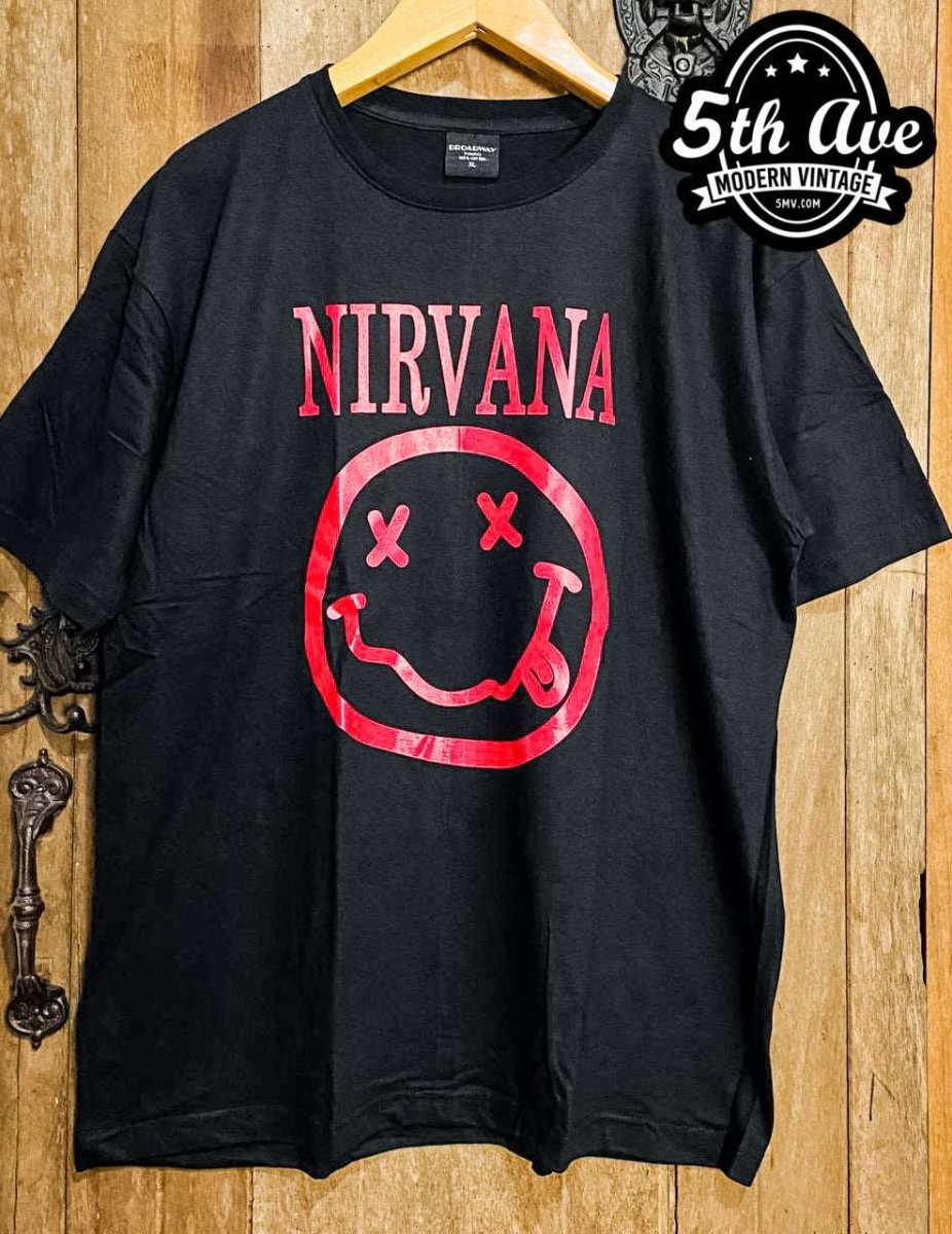 Nirvana Smiley Face - New Vintage Band T shirt - Vintage Band Shirts