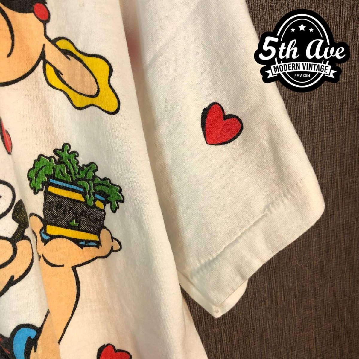 Popeye Vintage Distressed Group With Logo T-Shirt Popeye Vintage Distressed Group With Logo T-Shirt