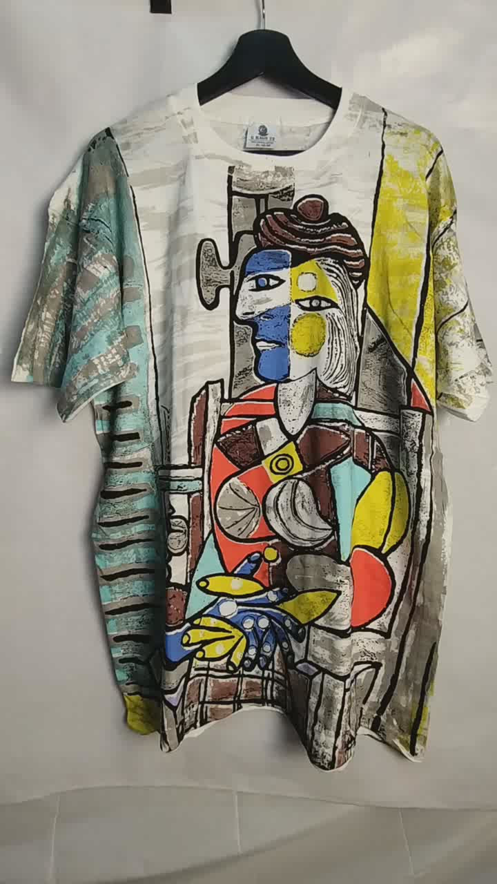 A video showing back and front details of the picasso ovp t shirt