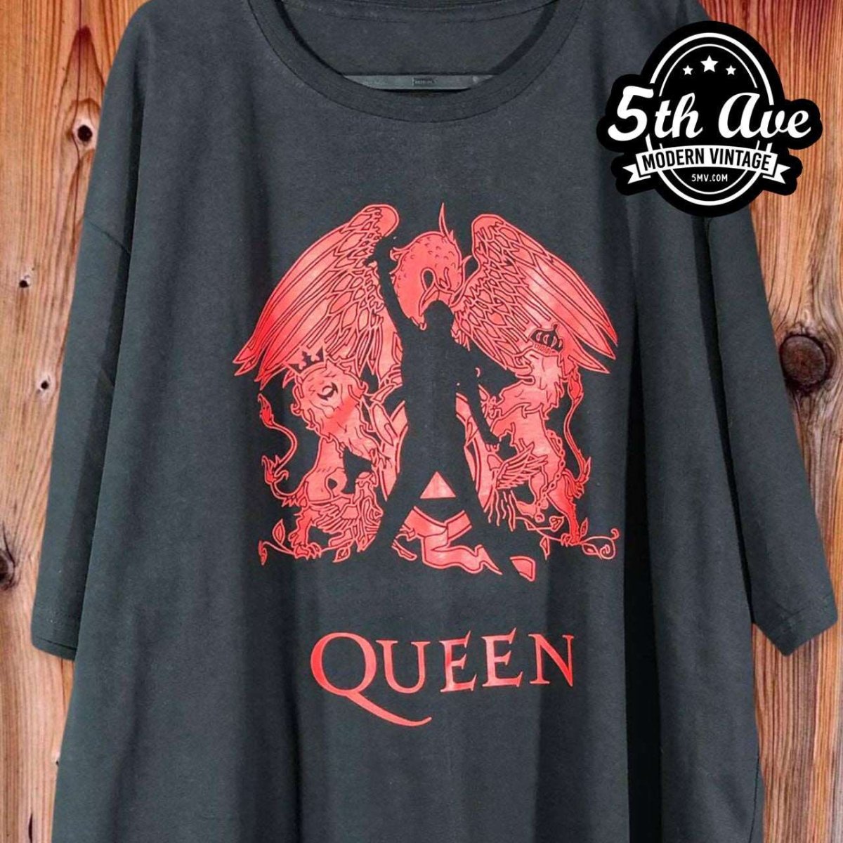 Queen - New Vintage Band T shirt - Vintage Band Shirts