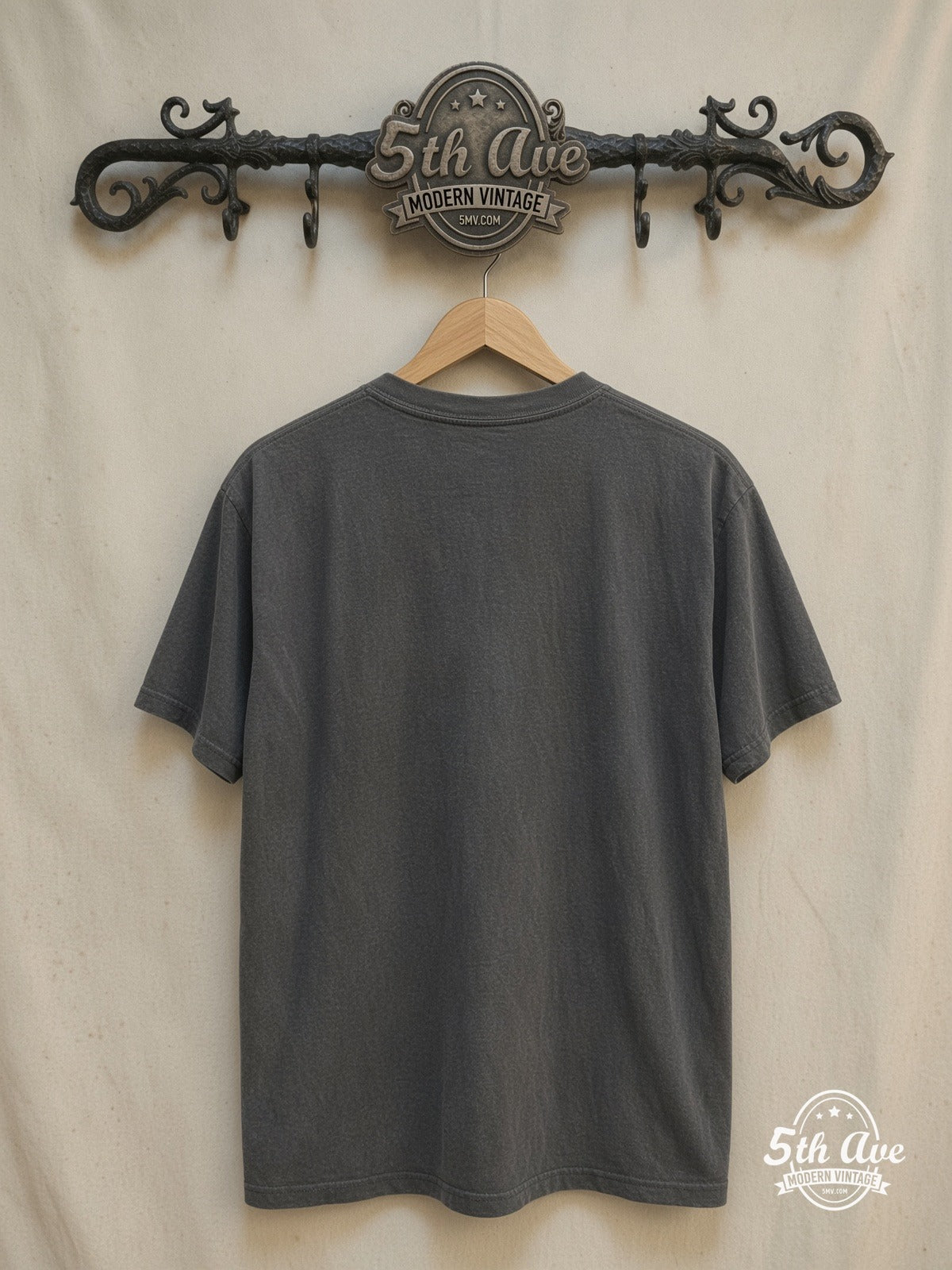 Green Day 100% Cotton Vintage Inspired Band T-Shirt – Vintage Band T-Shirt — back on locked cream ornate 5th Ave rack