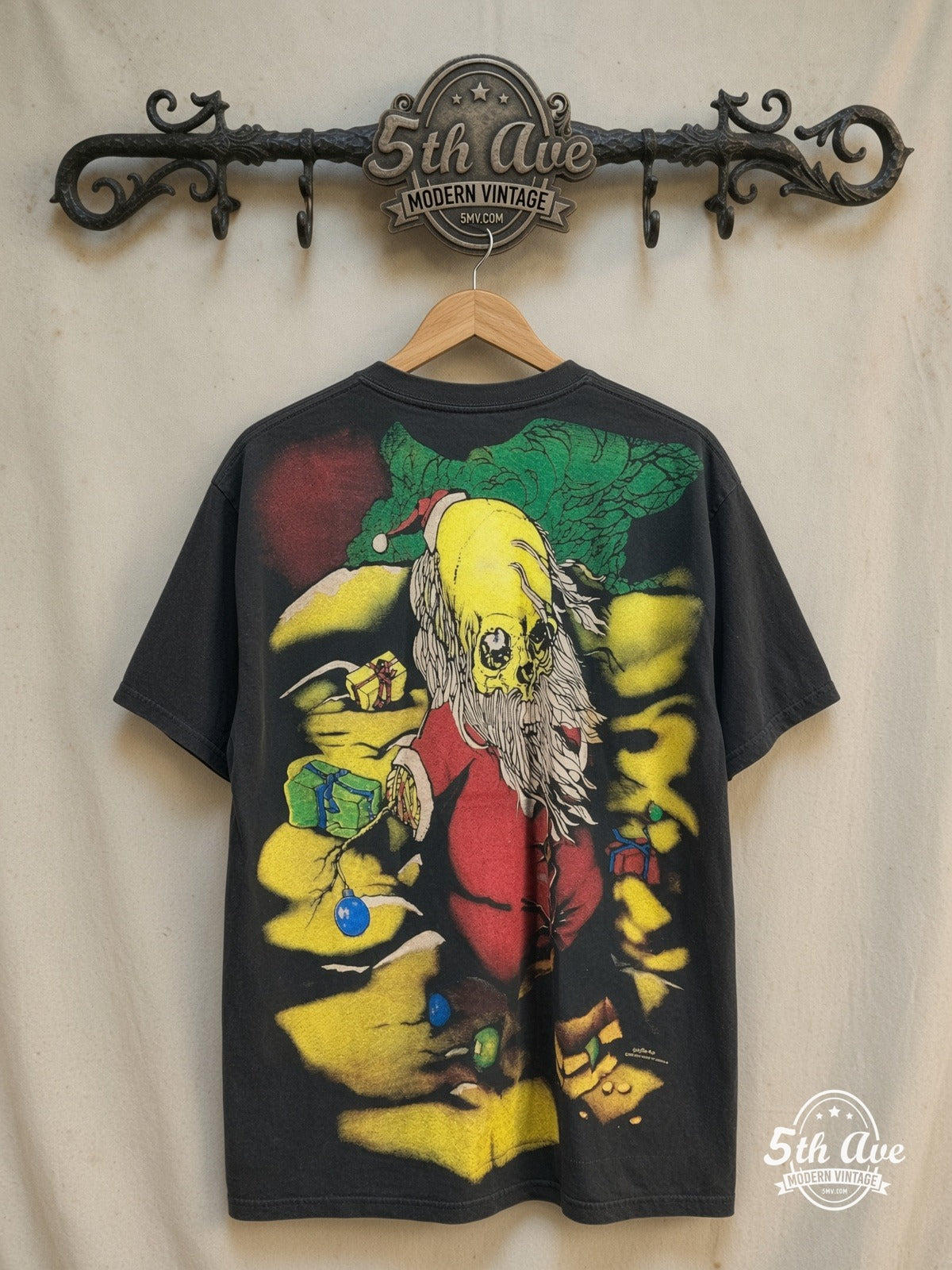 Pushead – Sanda Kuwait – All Over Print – Vintage Graphic Tee — back on locked cream ornate 5th Ave rack
