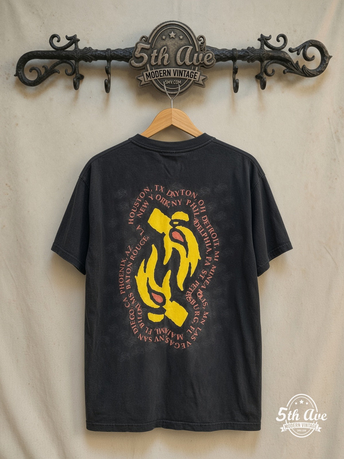Soundgarden – Badmotorfinger Tour – Vintage Band T-Shirt — back on locked cream ornate 5th Ave rack
