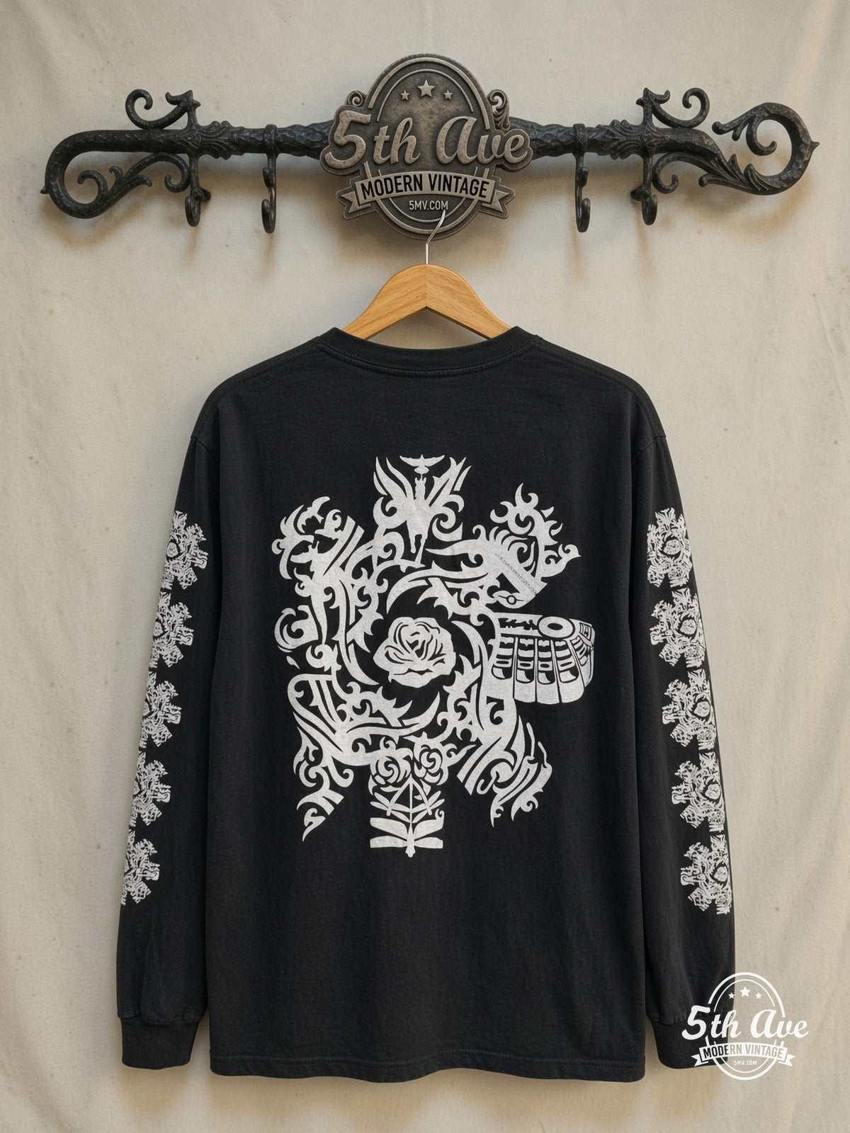 Red Hot Chili Peppers – Blood Sugar Sex Magik Tribal Rose Long Sleeve – Vintage Band T-Shirt — back on locked cream ornate 5th Ave rack