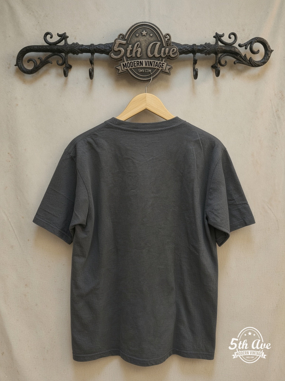 Led Zeppelin – Clouds Portrait -Style – Vintage Band T-Shirt — back on locked cream ornate 5th Ave rack