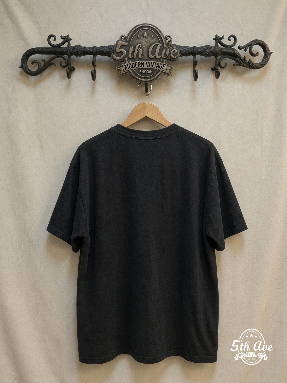 Gorillaz – Demon Days Four Panel Portraits – Vintage Band T-Shirt — back on locked cream ornate 5th Ave rack