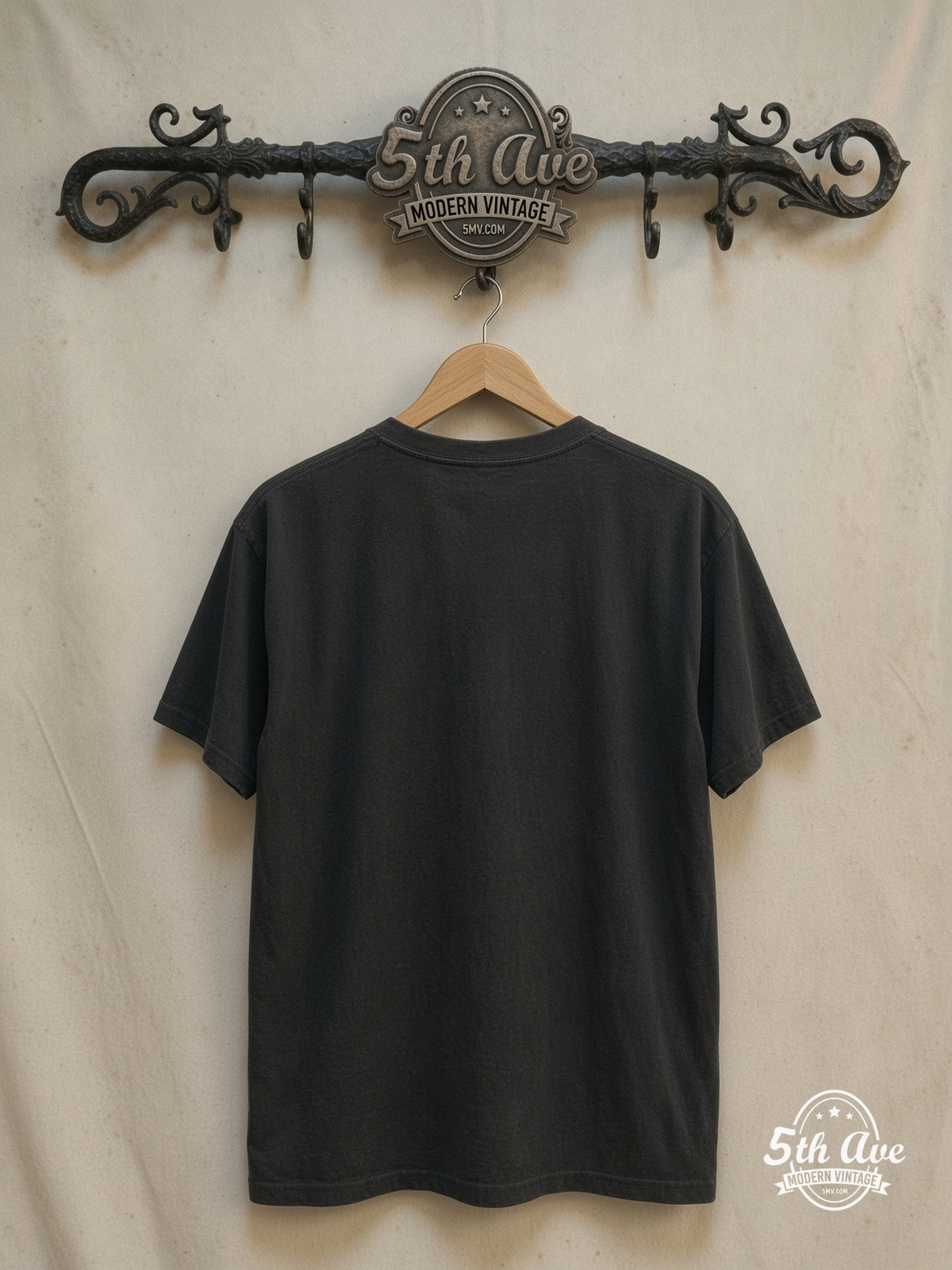 Slipknot – Vertical Logo Tribal S Mask Collage – Vintage Band T-Shirt — back on locked cream ornate 5th Ave rack