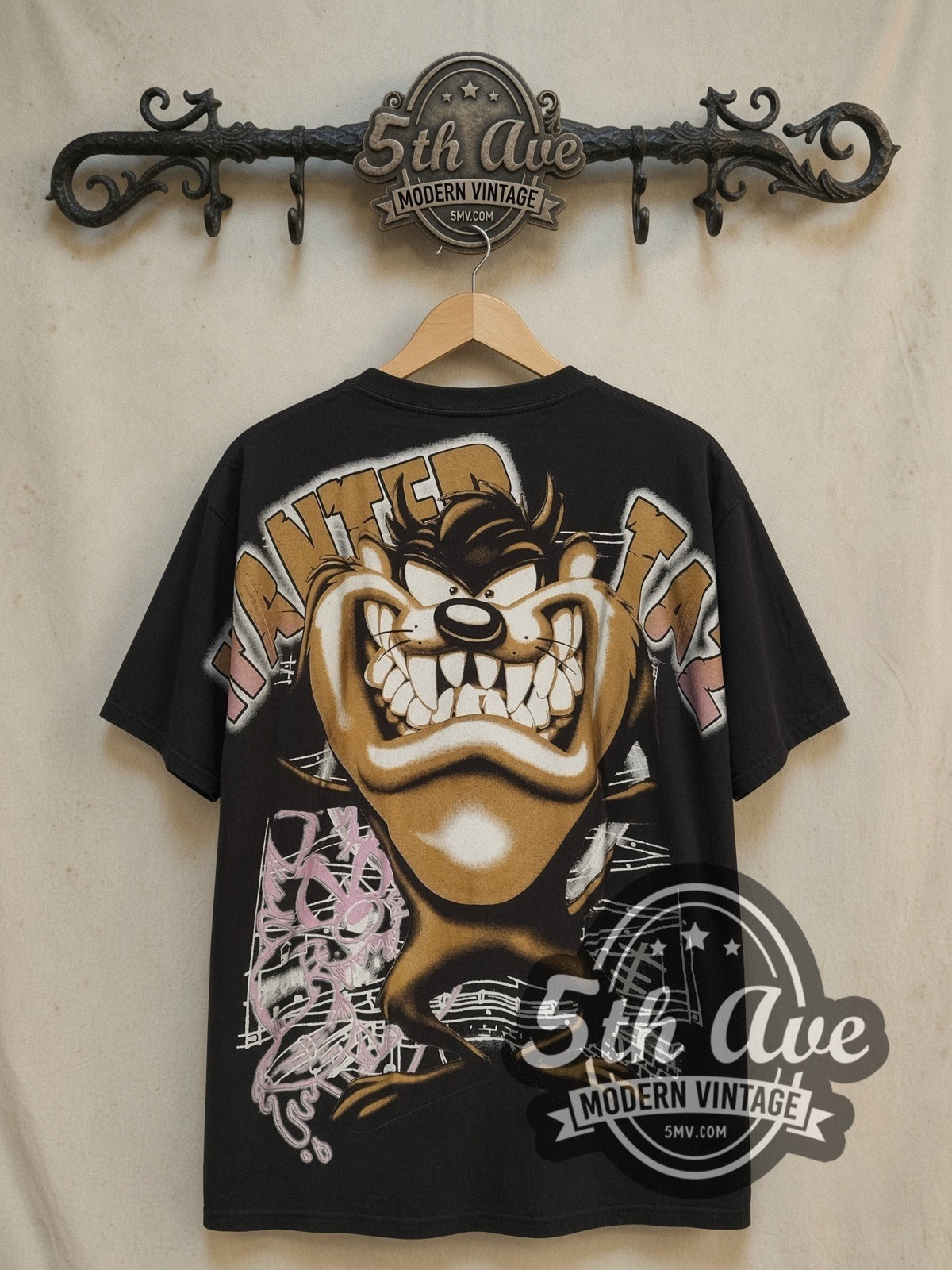Looney Tunes Taz-Mania Who Let the Taz Out Vintage Graphic Tee