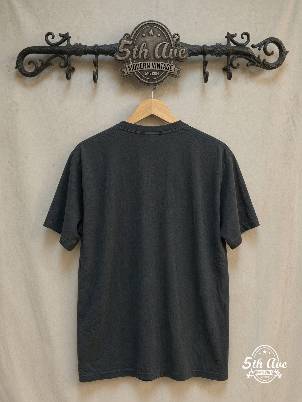 Nirvana – Sunset Logo Live Trio Photo – Vintage Band T-Shirt — back on locked cream ornate 5th Ave rack