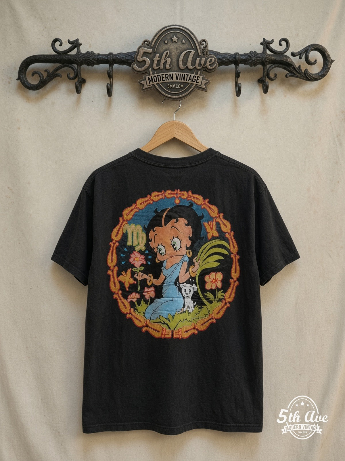 Betty Boop – Beach – New Vintage Graphic Tee — back on locked cream ornate 5th Ave rack
