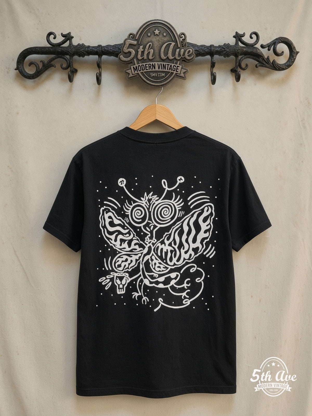 Sonic Youth – Dirty / Drunken Butterfly – Vintage Band T-Shirt — back on locked cream ornate 5th Ave rack