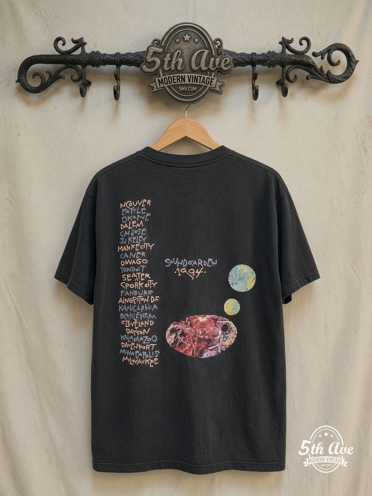 Soundgarden – Superunknown Tour 1994 – Vintage Band T-Shirt — back on locked cream ornate 5th Ave rack