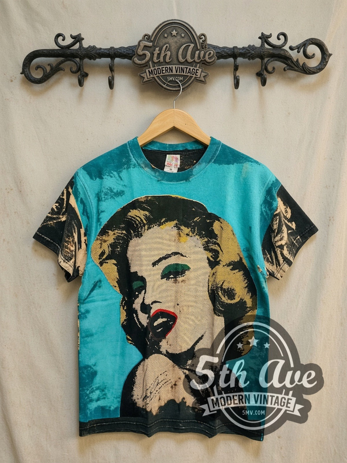 Marilyn Monroe All Over Print Vintage Graphic Tee | 5MV