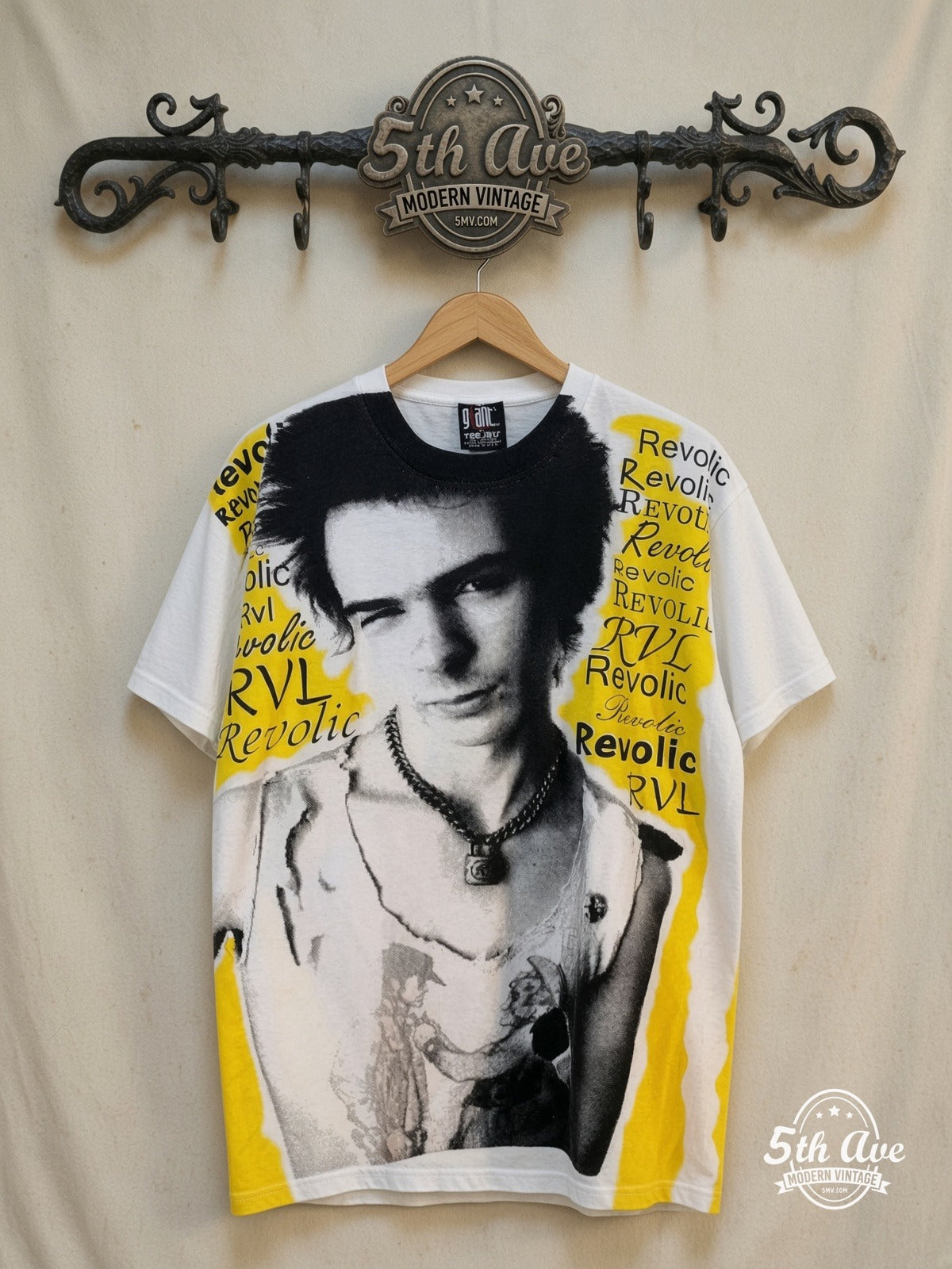 Sex Pistols – Sid Vicious – All Over Print – Vintage Band T-Shirt — front on locked cream ornate 5th Ave rack