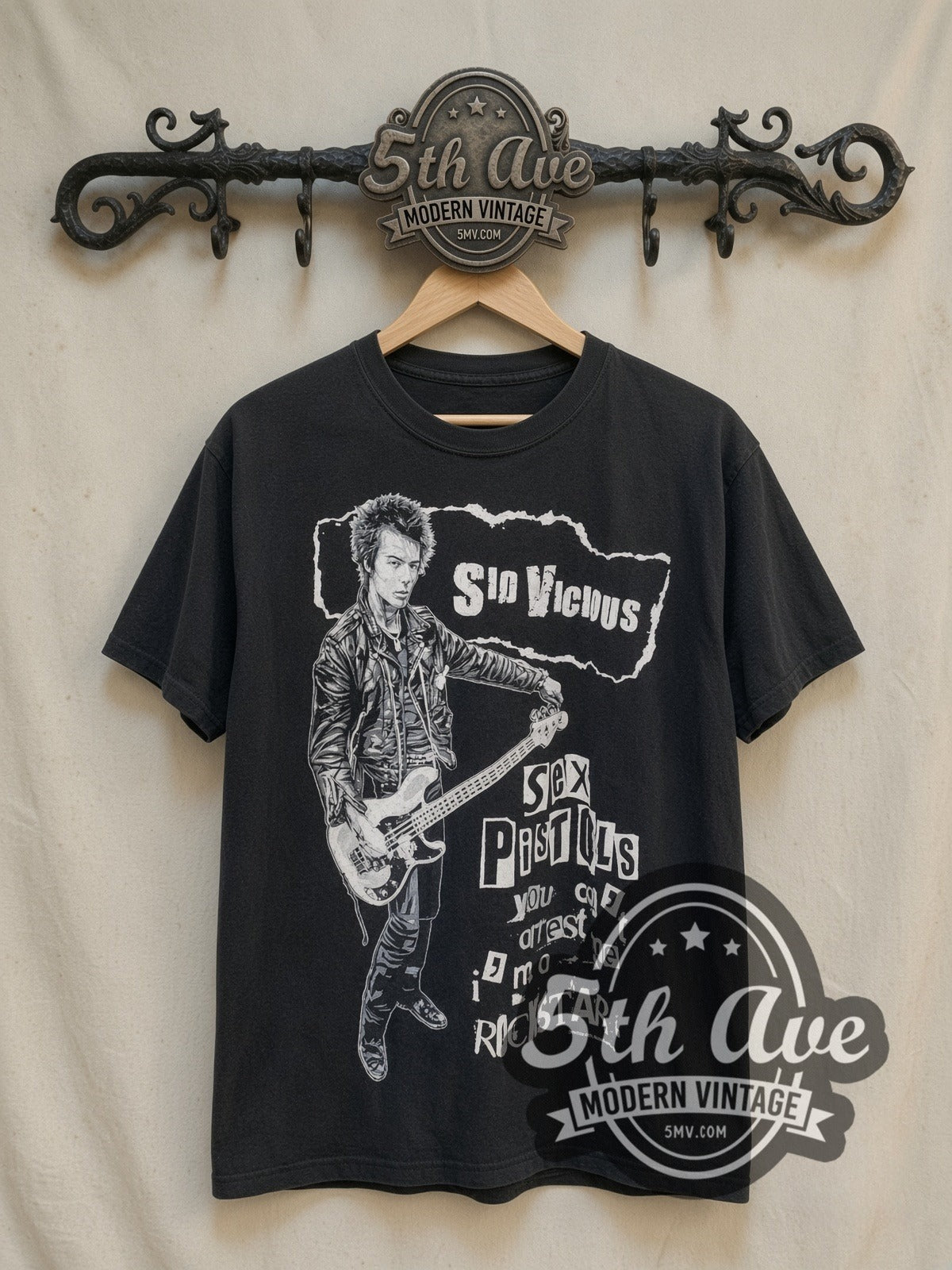 Sex Pistols Sid Vicious Rockstar Guitar Vintage Band Tee