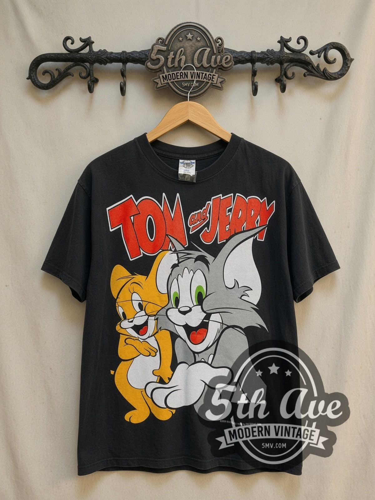 Tom and Jerry Classic Cartoon Hug Black Vintage Graphic Tee