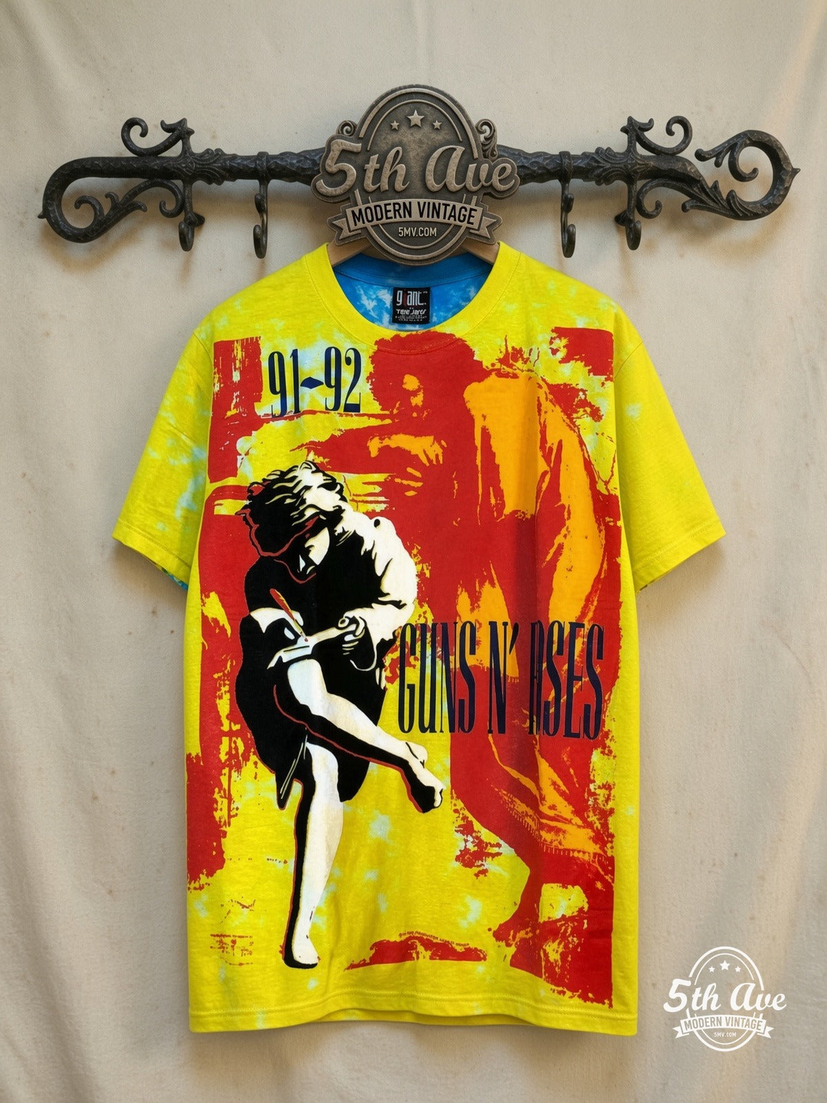 Psychedelic Illusions: Guns N's Roses Use Your – Vintage Band T-Shirt
