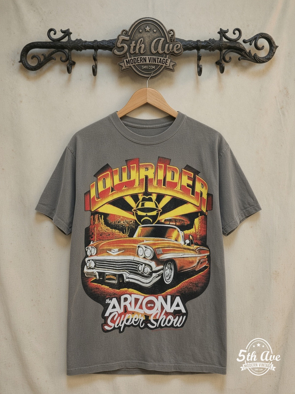 The Arizona Super Show 2016 - Rollin hard lowrider low rider car cultu – re t shirt – Vintage Band T-Shirt — front on locked cream ornate 5th Ave rack