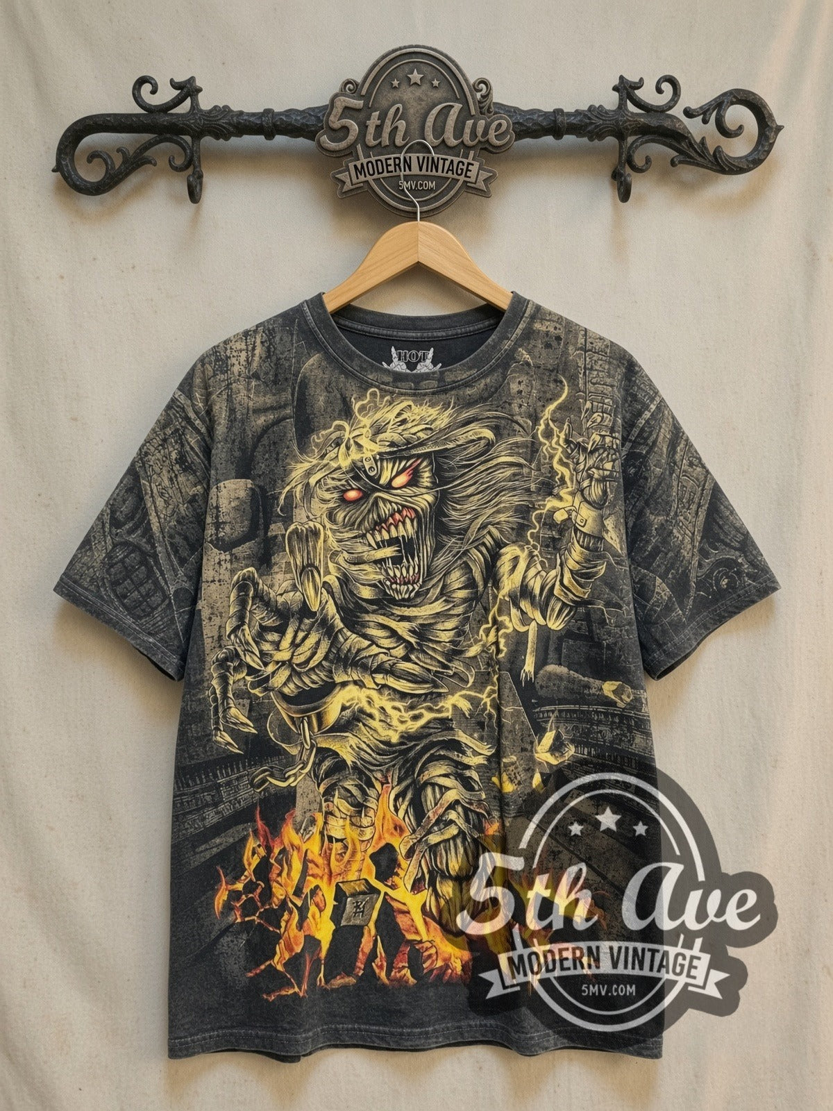 Iron Maiden Somewhere Back in Time Vintage Band T-Shirt