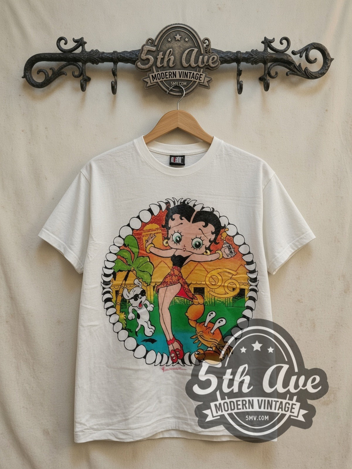 Betty Boop Beach Vintage Graphic Tee | Single Stitch