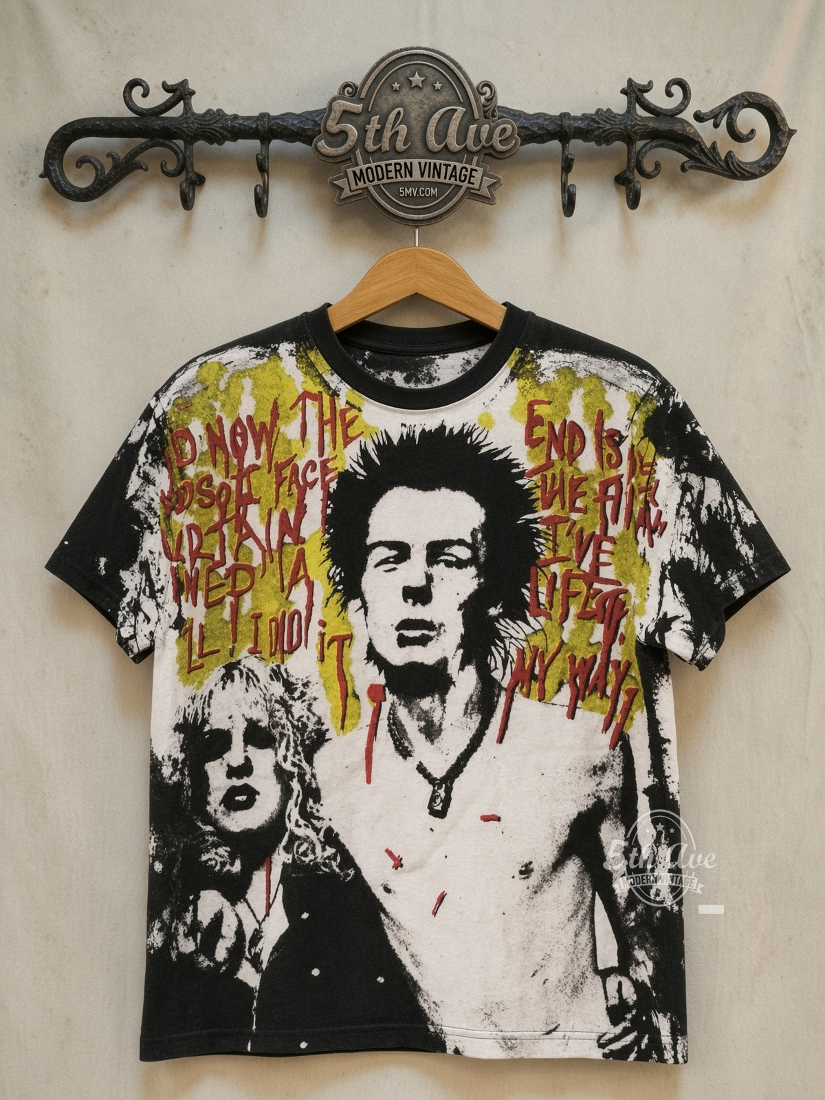 Sex Pistols Sid Vicious Sid and Nancy all-over print vintage band t-shirt – rack front