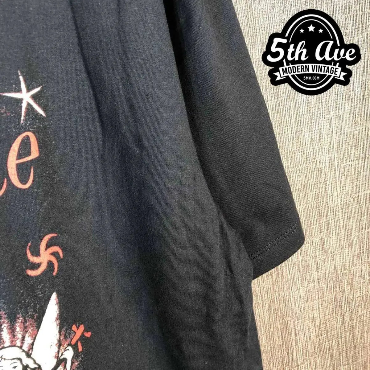 Red Hot Chili Peppers One Hot Minute - New Vintage Band T shirt - Vintage Band Shirts