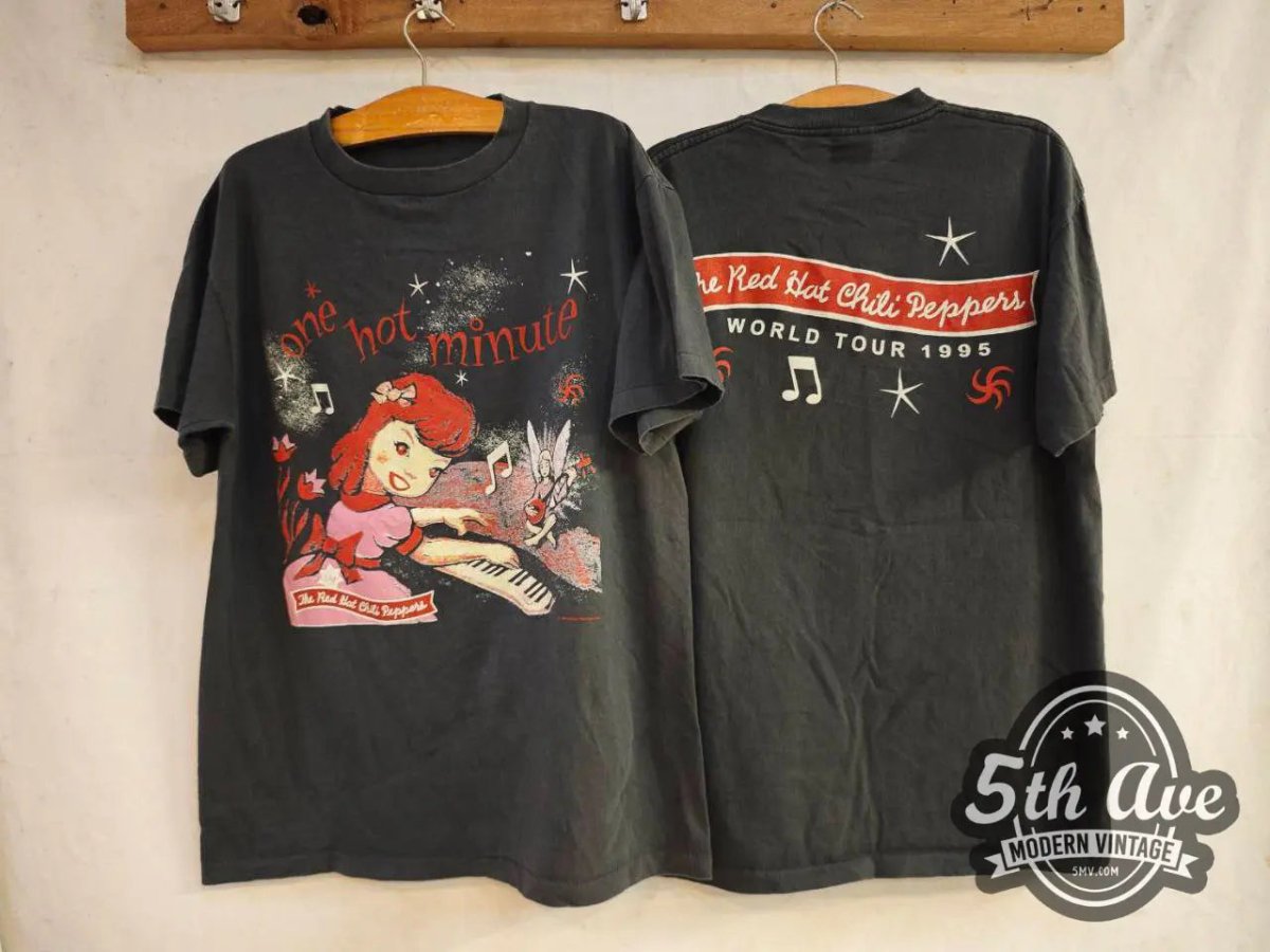 Red Hot Chili Peppers One Hot Minute World Tour 1995 - New Vintage Band T shirt - Vintage Band Shirts