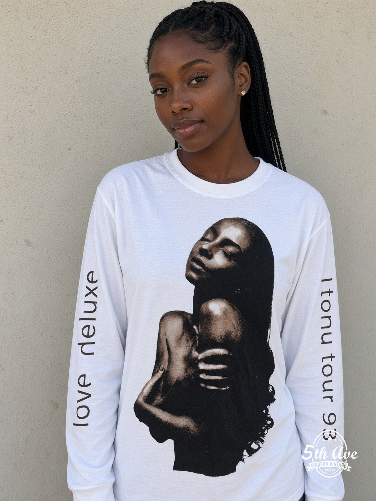 Model wearing Sade Love Deluxe World Tour 1993 vintage t-shirt