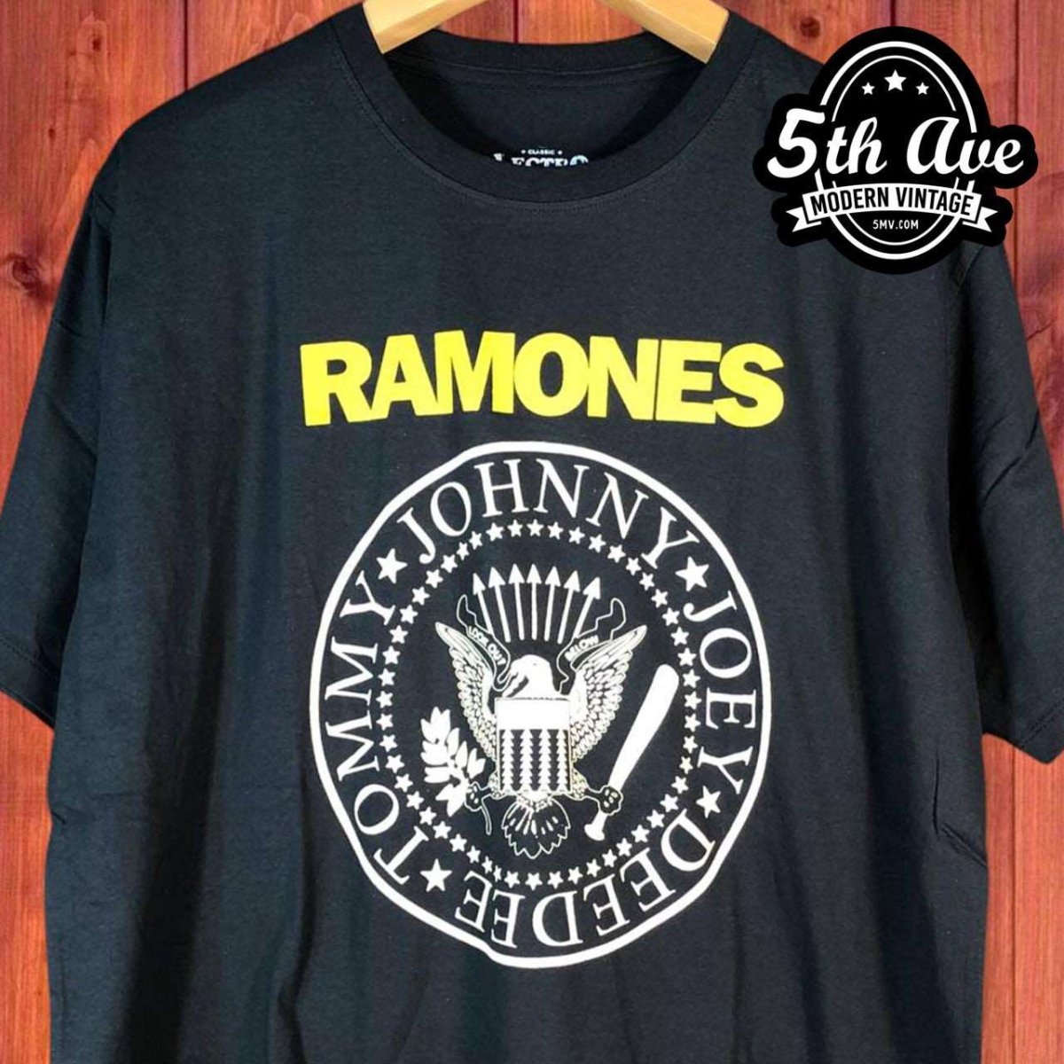 The Ramones - New Vintage Band T shirt - Vintage Band Shirts