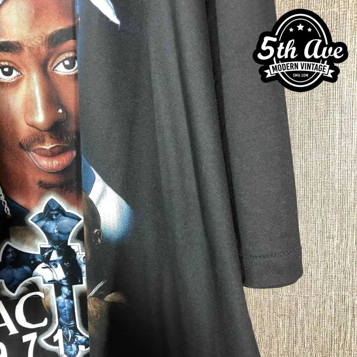 Tupac Shakur Legends Live Forever - New Vintage Band T shirt - Vintage Band Shirts