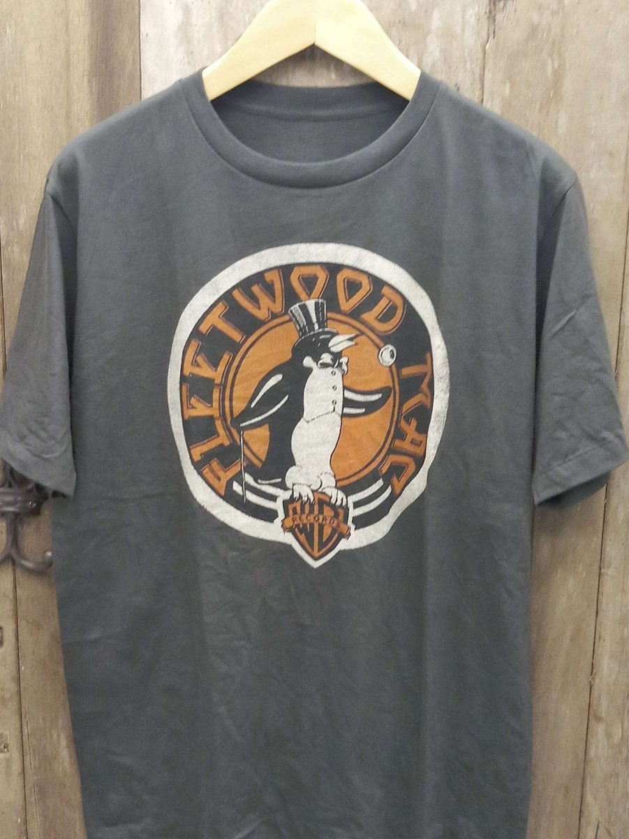 Vintage Fleetwood Mac Penguin Logo Faded Crewneck T shirt