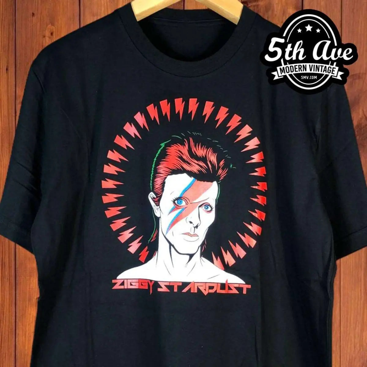 Ziggy Stardust Lightning: David Bowie Tribute Tee - Vintage