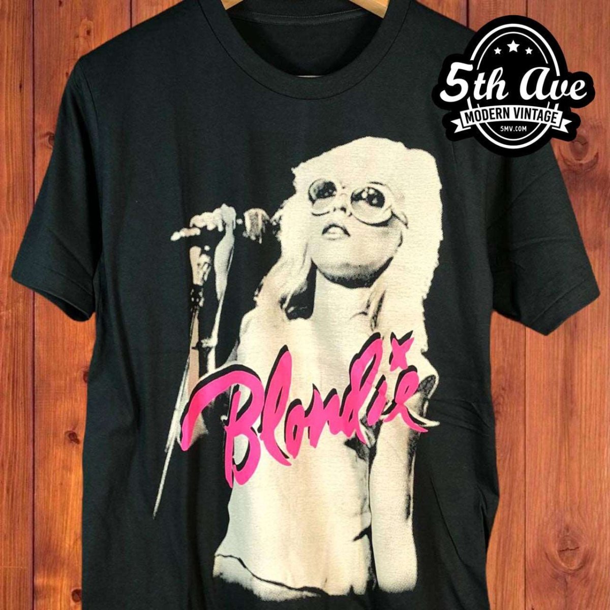 Blondie's Melodic Charisma: Signature Vibe Tee - Vintage Band Shirts