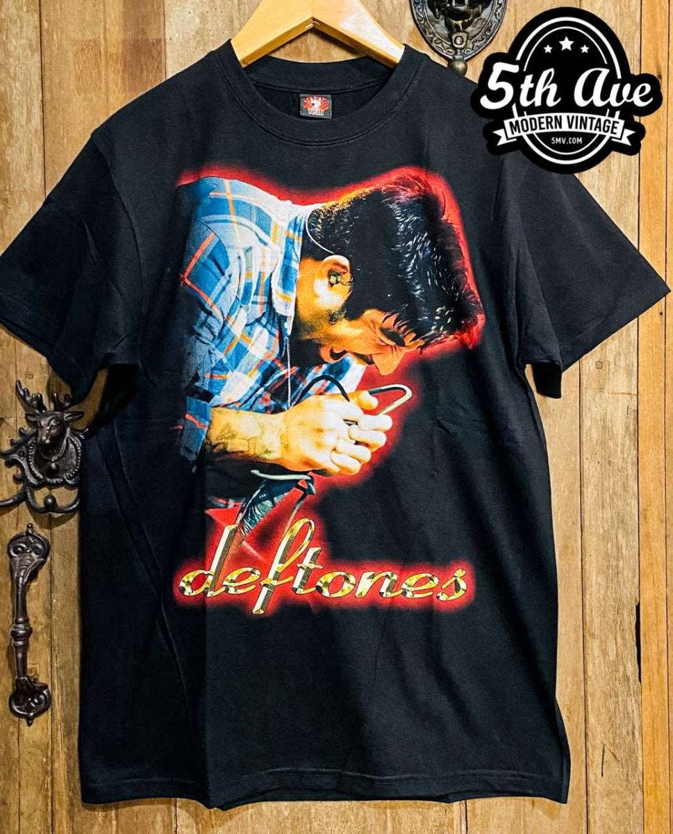 Deftones Chino Moreno - New Vintage Band T shirt - Vintage Band Shirts