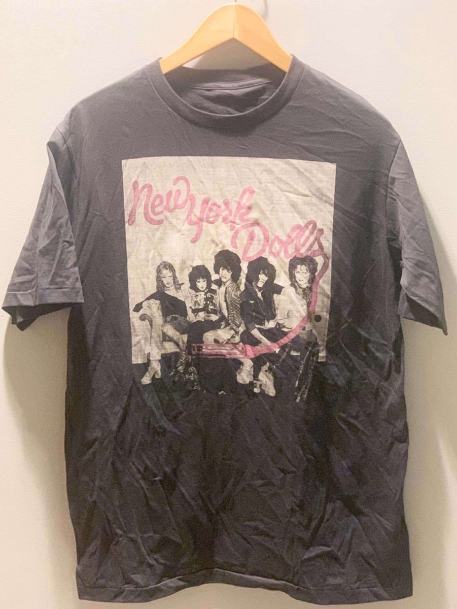 New York Dolls T-Shirt: Classic Rock Elegance Meets Urban Style - Vintage Band Shirts