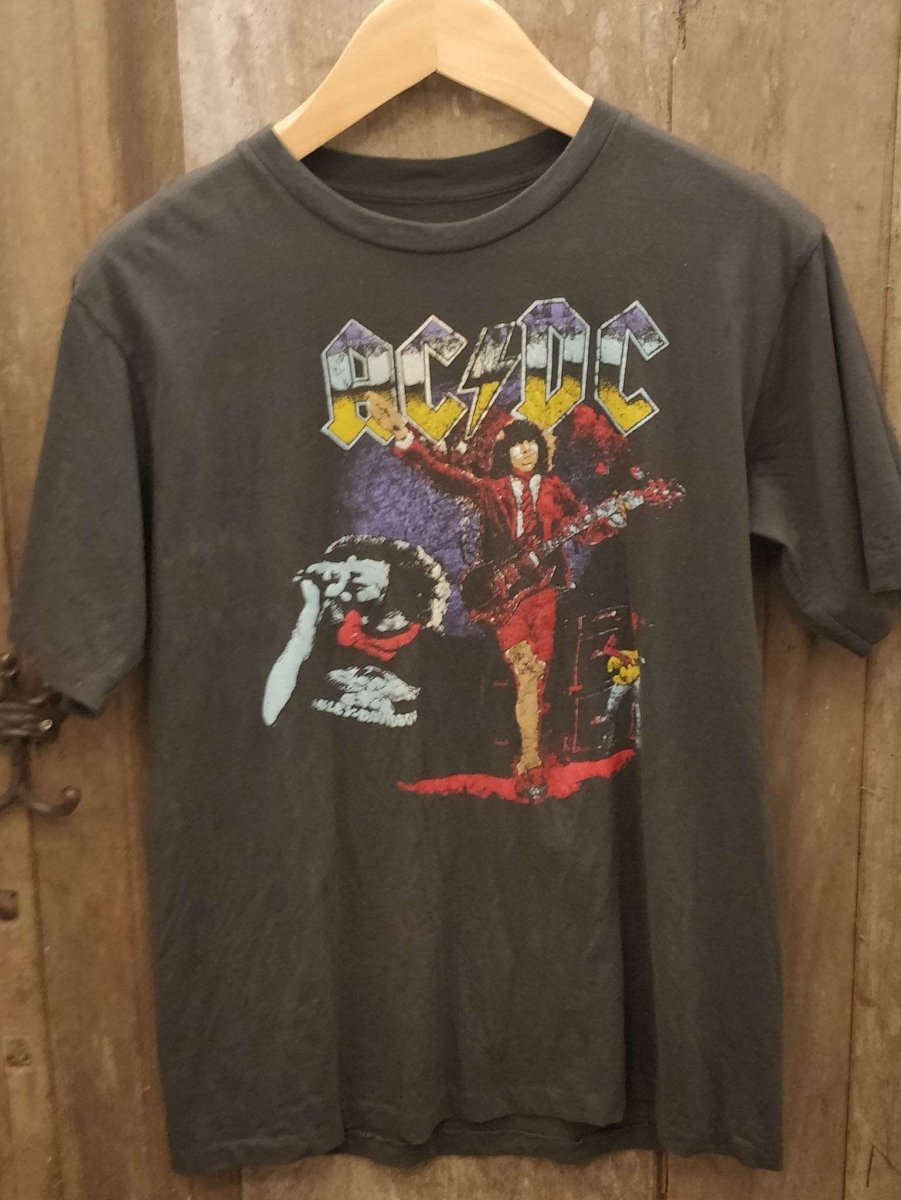 Rock the Globe: AC/DC &#39;88 World Tour Single Stitch Crew Neck t shirt - Vintage Band Shirts